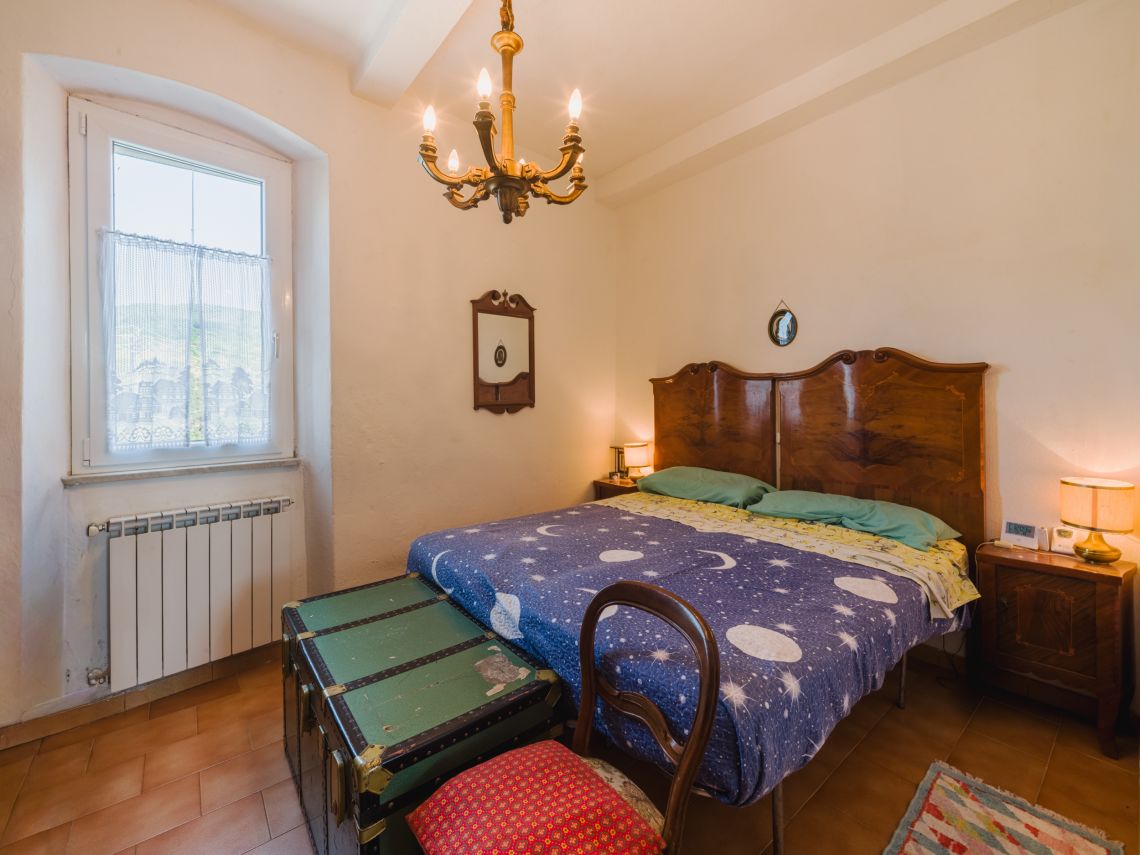 993 - Appartamento Sarzana