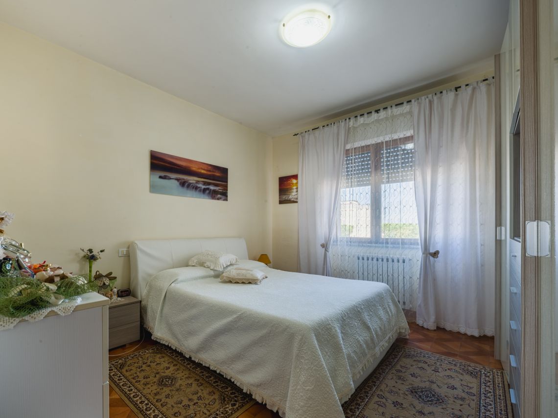995 - Appartamento Carrara