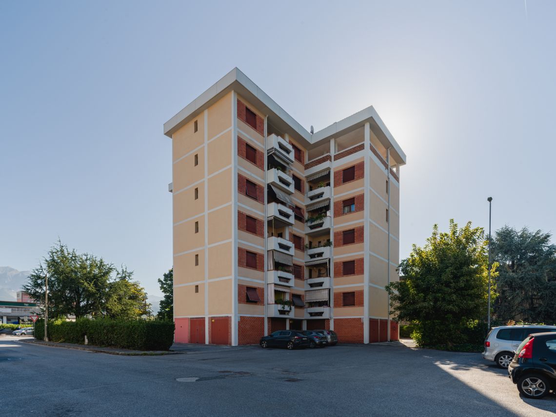 995 - Appartamento Carrara