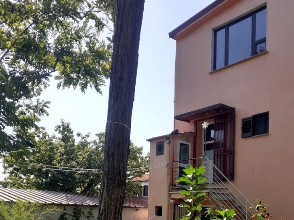997 - Appartamento Sarzana